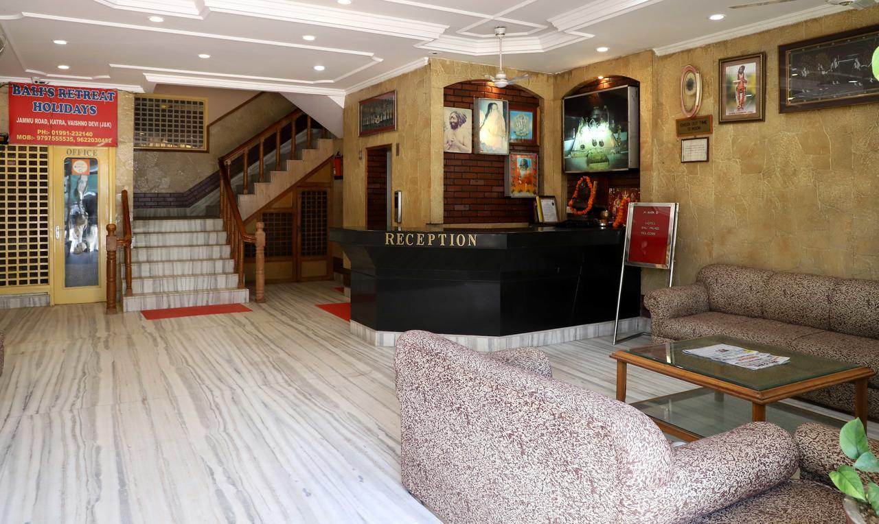 Oyo 22075 Hotel Bali Palace Katra  Exterior photo
