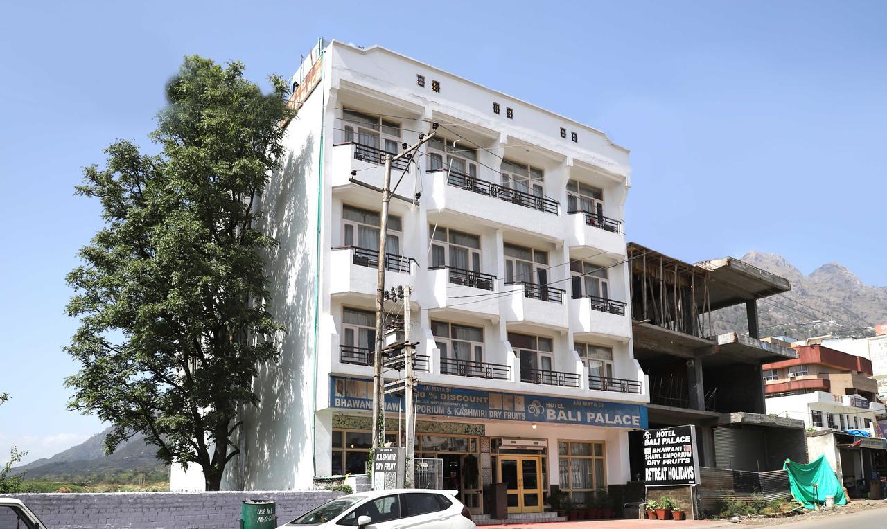 Oyo 22075 Hotel Bali Palace Katra  Exterior photo